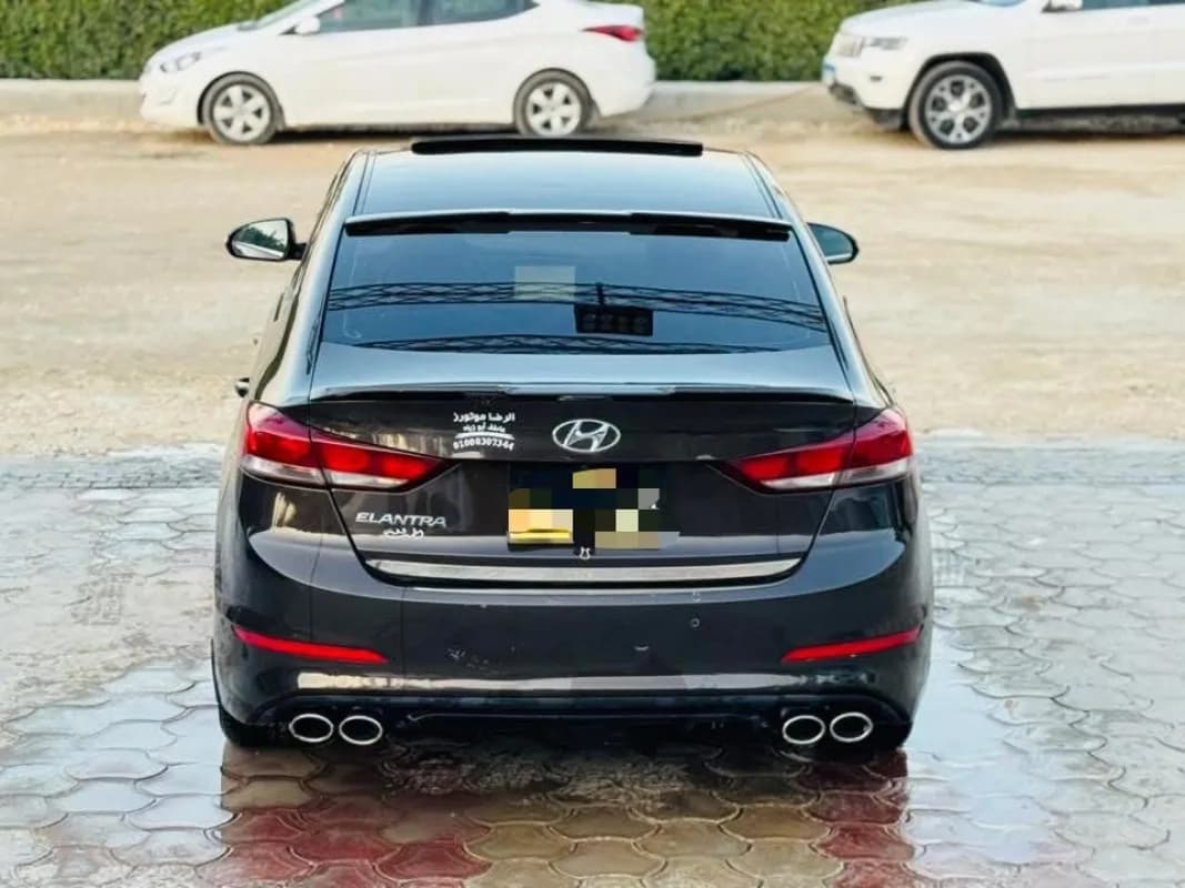 Hyundai Elantra AD 2018 Highline Black Automatic — Used