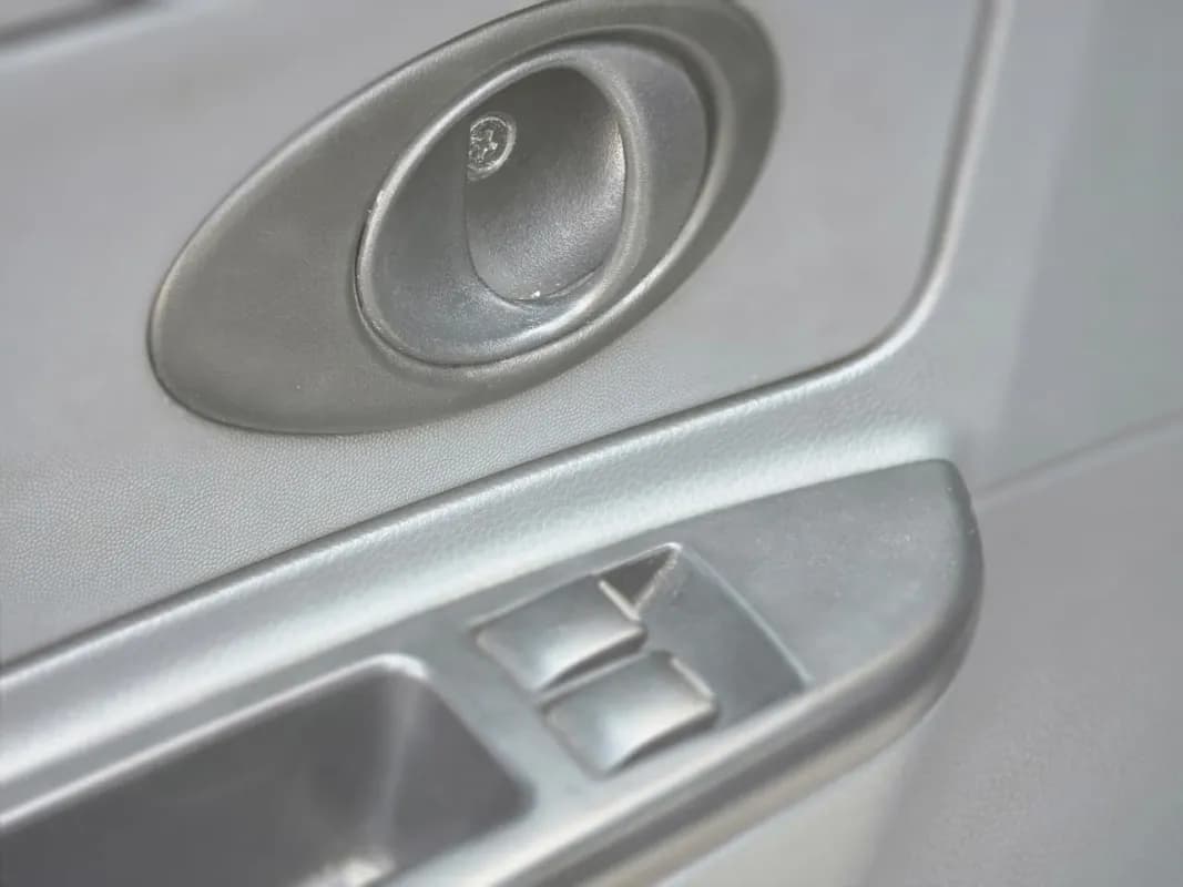Chevrolet Spark 2011 Baseline Silver Manual — Used