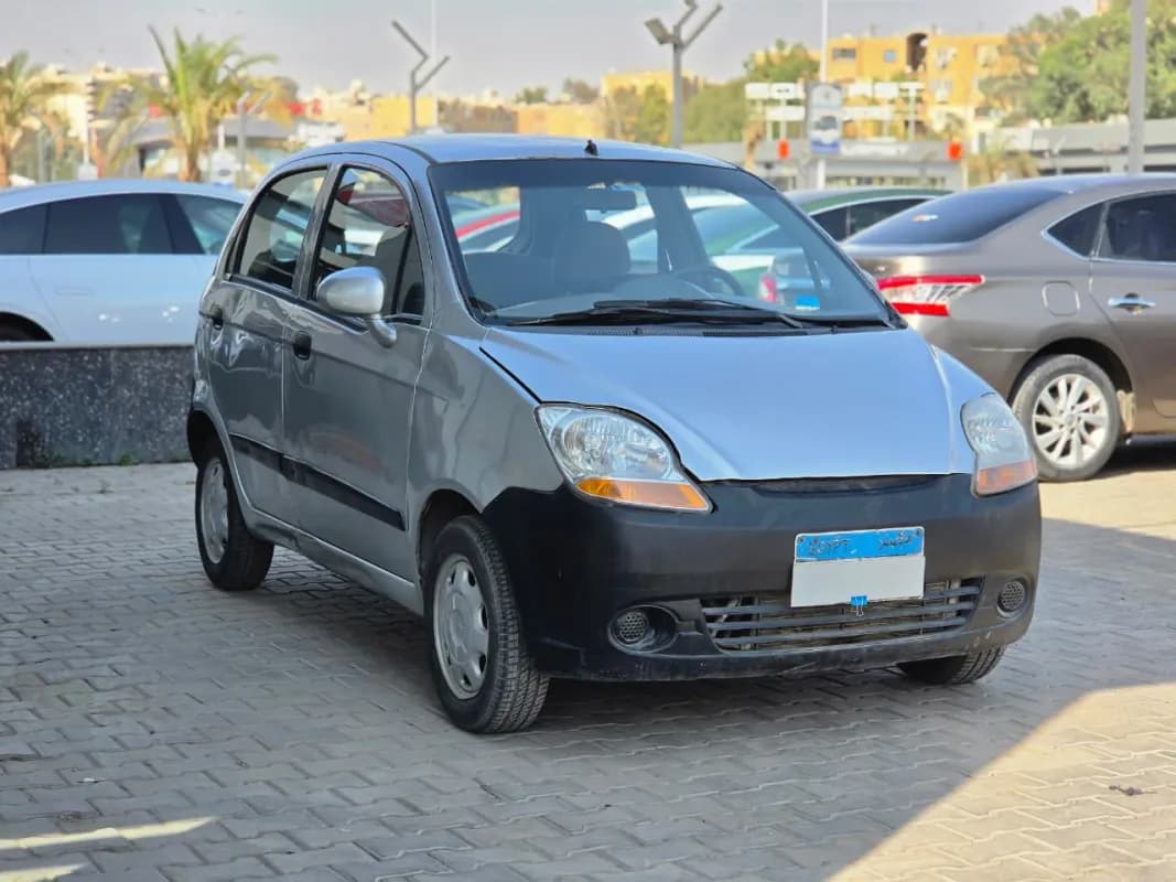 Chevrolet Spark 2011 Baseline Silver Manual — Used