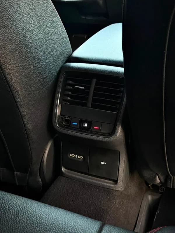 Skoda Octavia A8 2021 VRS White Automatic — Used