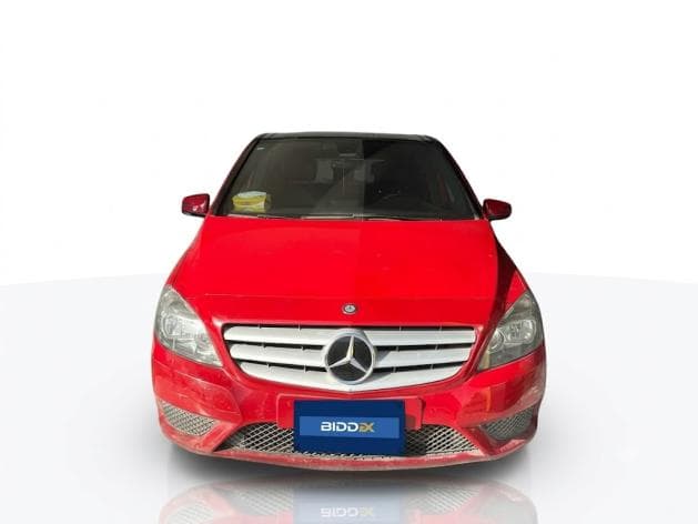 Mercedes-Benz B 200 2013