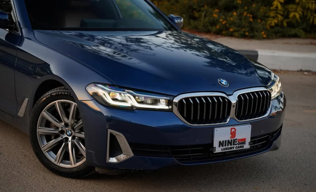 BMW 530i 2023 luxury Blue Automatic — Used
