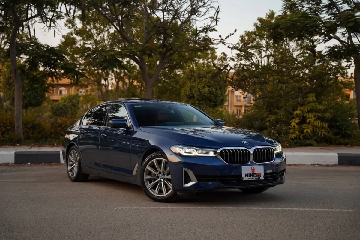BMW 530i 2023 luxury Blue Automatic — Used