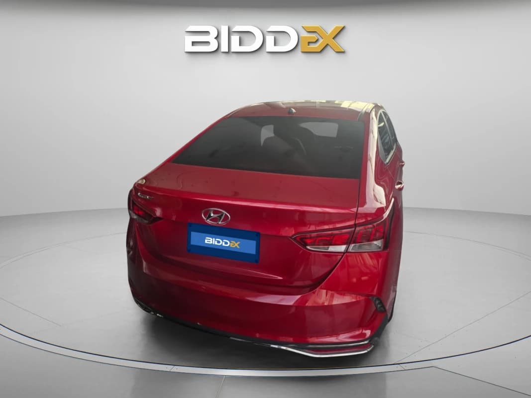 Hyundai Accent RB 2024 هاي لاين أحمر أوتوماتيك — مستعملة