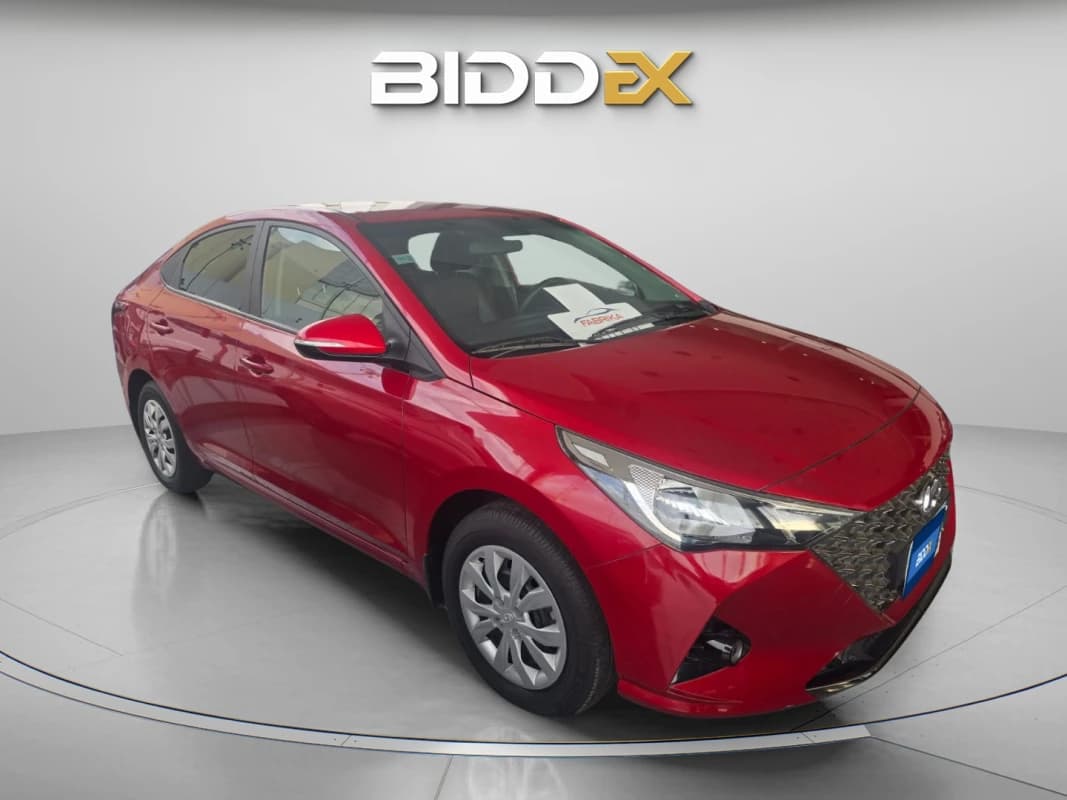 Hyundai Accent RB 2024 هاي لاين أحمر أوتوماتيك — مستعملة