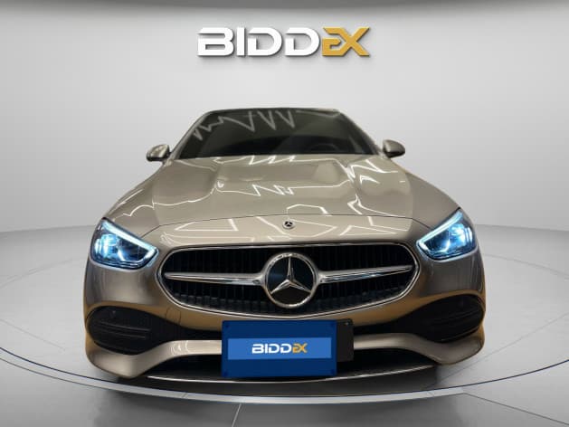 مرسيدس بنز C180 2023