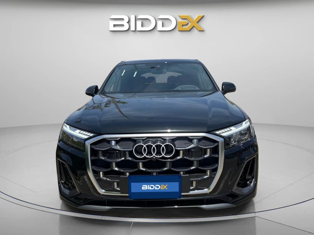 Audi Q7 2025 S-Line Black Automatic — Used