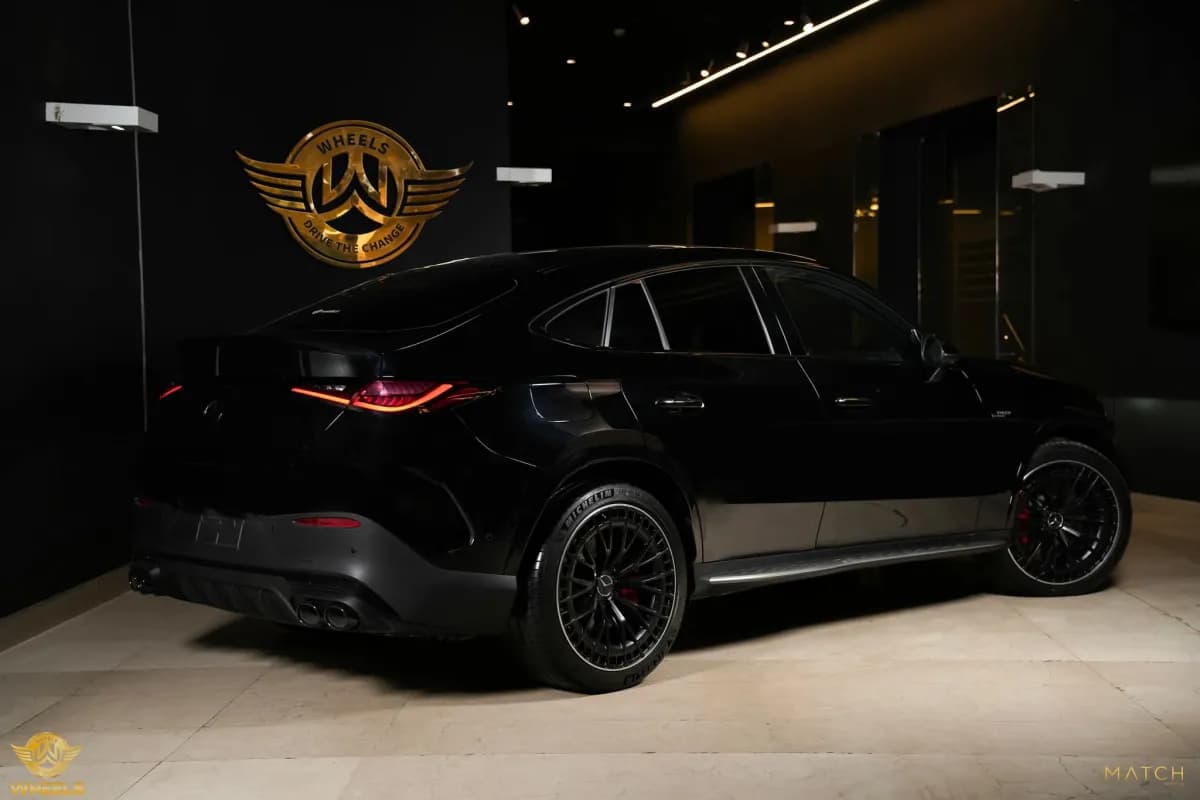مرسيدس بنز GLC 43 2026 ايه ام جي أسود أوتوماتيك — جديدة