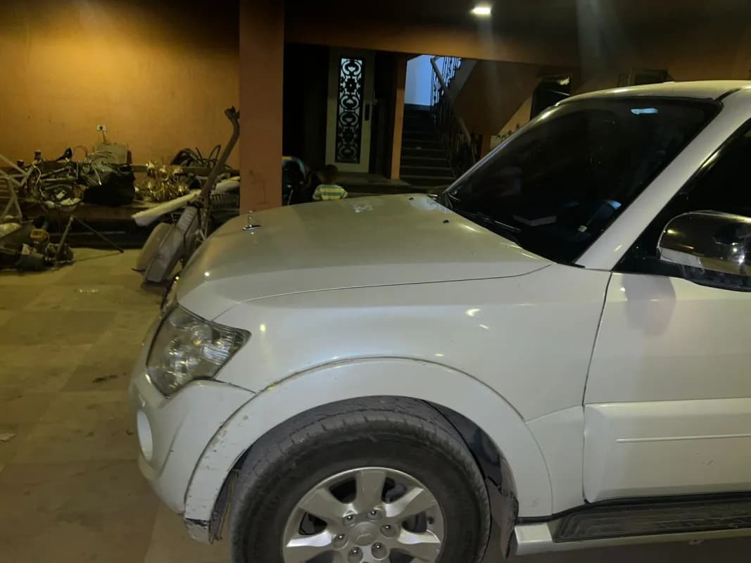Mitsubishi Pajero 2014 Highline White Automatic — Used