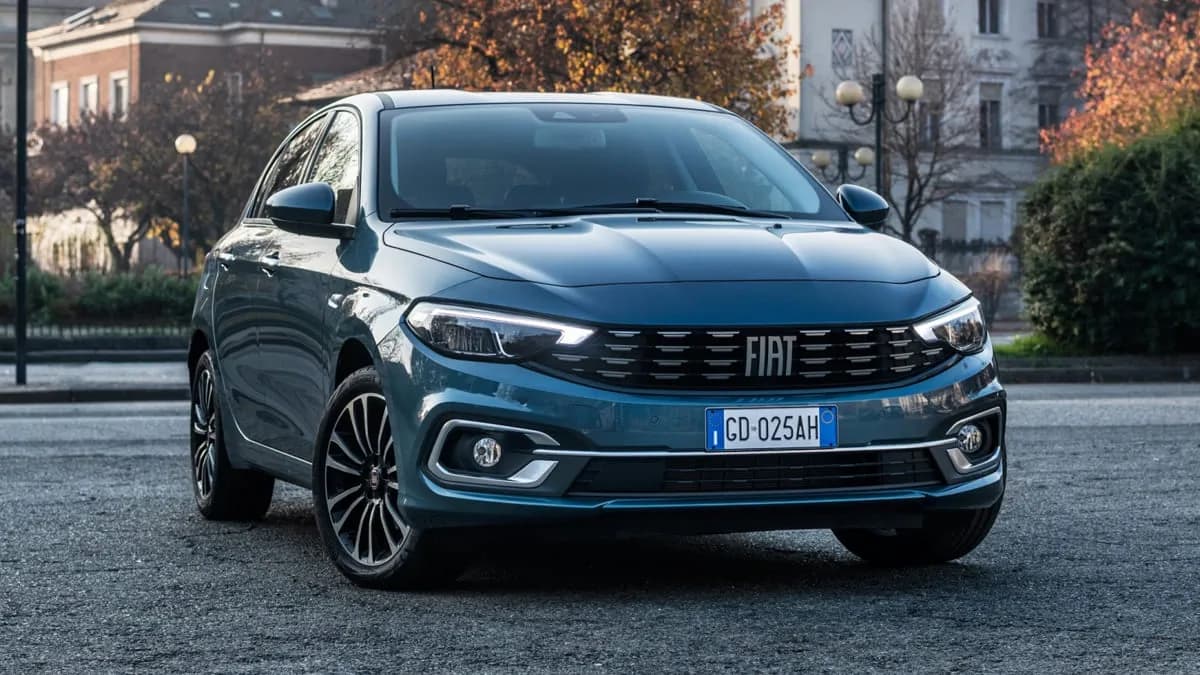 Fiat Tipo 2026 Baseline Petroleum Manual — New