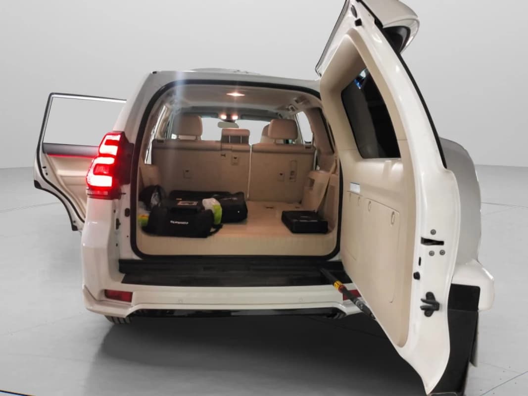 تويوتا برادو 2023