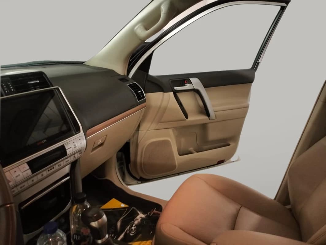 تويوتا برادو 2023