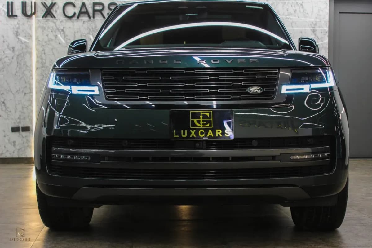 Range Rover VOGUE 2023 Autobiography v8 Green Automatic — Used