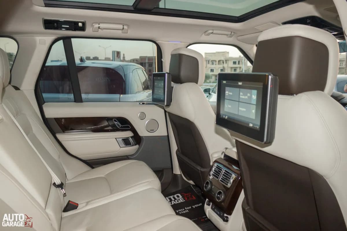 Range Rover VOGUE 2021 p400 Dark Blue Automatic — Used