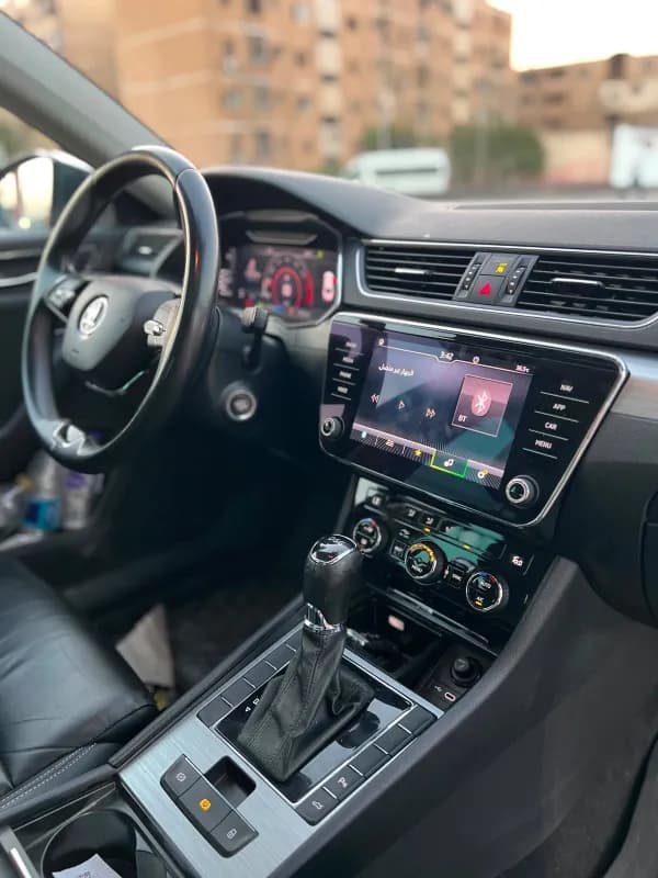 Skoda Superb 2021 Ambition Gray Automatic — Used
