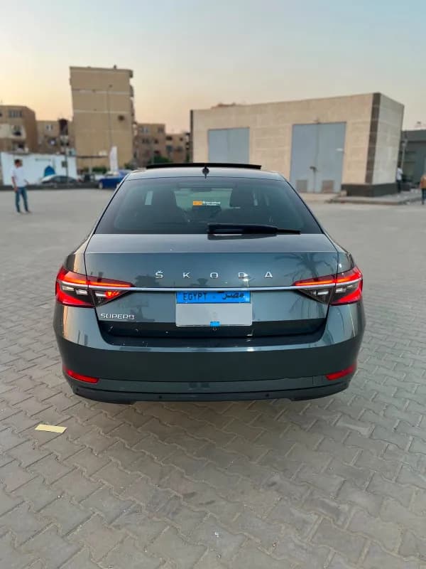 Skoda Superb 2021 Ambition Gray Automatic — Used