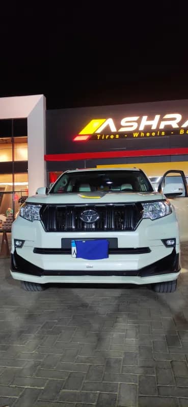 Toyota Prado 2023 VXR White Automatic — Used