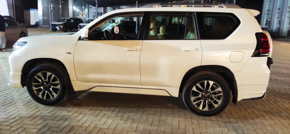 Toyota Prado 2023 VXR White Automatic — Used