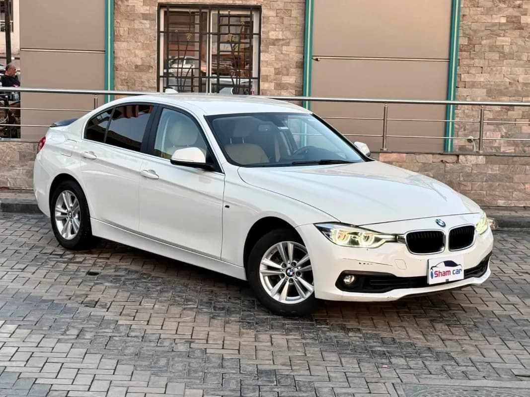 BMW 318i 2018 Luxury White Automatic — Used