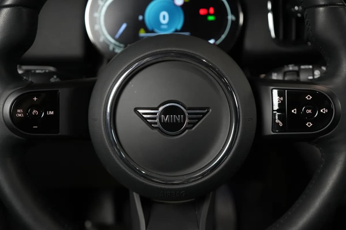 Mini Countryman 2024 S-JCW Green Automatic — Used