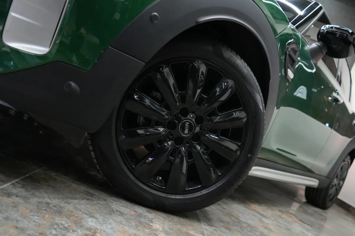 Mini Countryman 2024 S-JCW Green Automatic — Used
