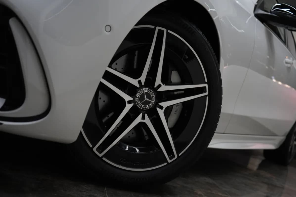 Mercedes-Benz C180 2025 AMG White Automatic — New