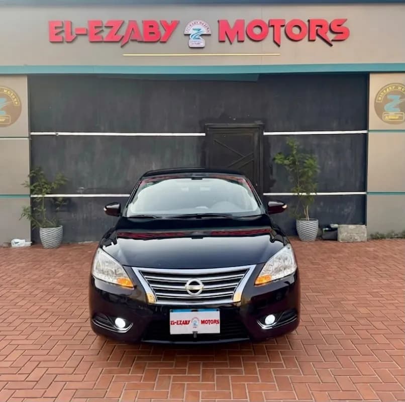 Nissan Sentra 2025 Premium Black Automatic — Used