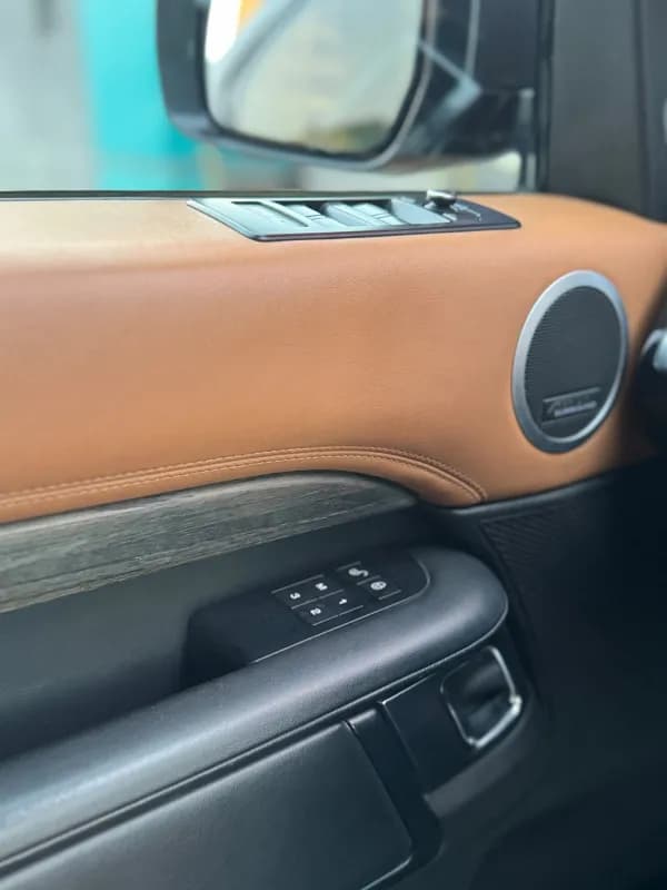 Land Rover Discovery 2018 HSE Gray Automatic — Used