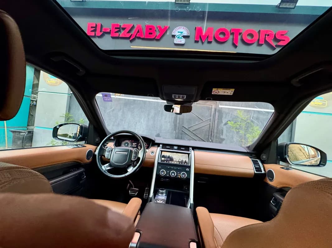 Land Rover Discovery 2018 HSE Gray Automatic — Used