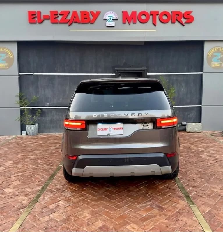 Land Rover Discovery 2018 HSE Gray Automatic — Used