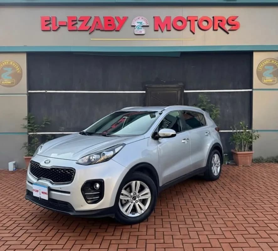Kia Sportage 2018 LX Silver Automatic — Used