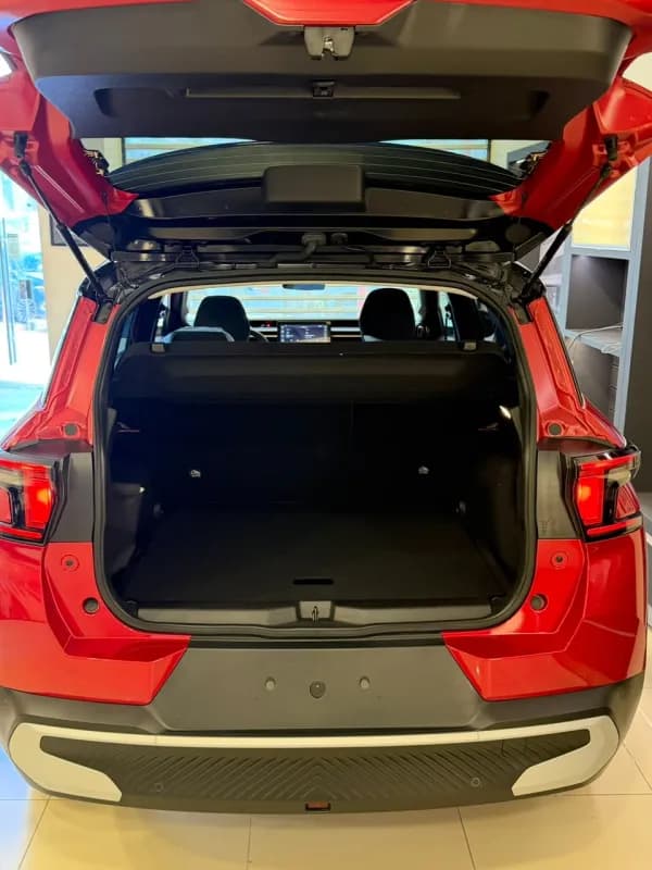 Citroen C3 Aircross 2027 Feel Red Automatic — New
