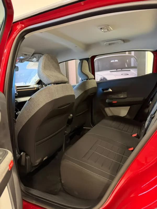 Citroen C3 Aircross 2027 Feel Red Automatic — New