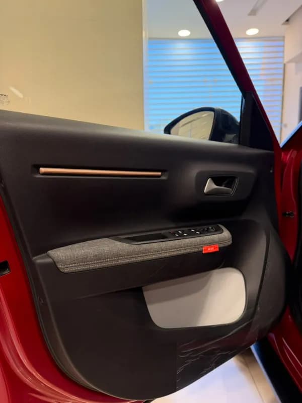 Citroen C3 Aircross 2027 Feel Red Automatic — New