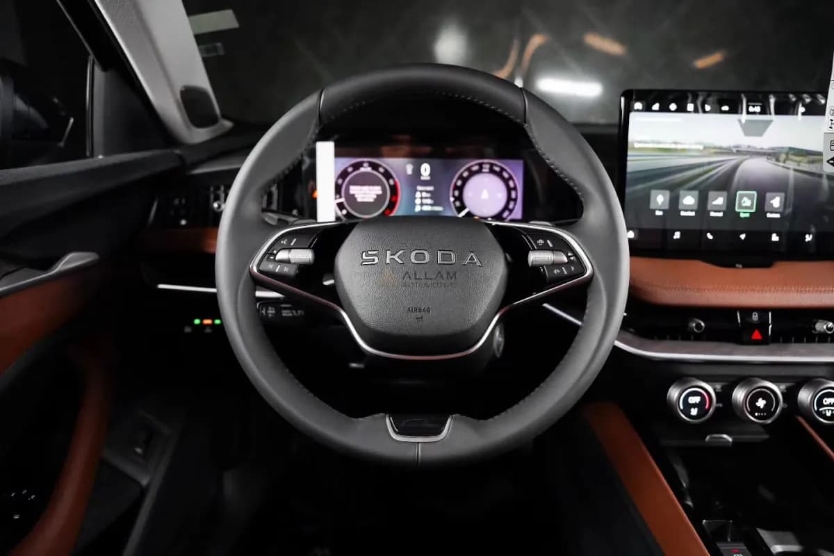 Skoda Superb 2026 L&k Wakil Black Automatic — New