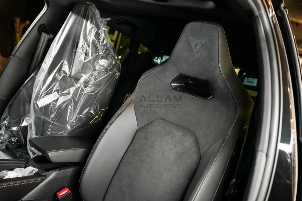 Cupra Leon 2026 V3 Black Automatic — New