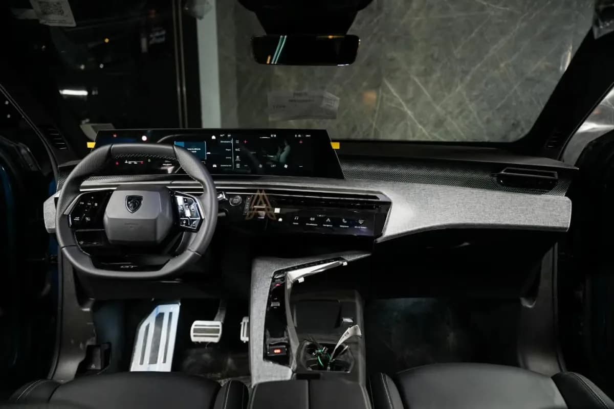 Peugeot 5008 2027 GT-Line Petroleum Automatic — New