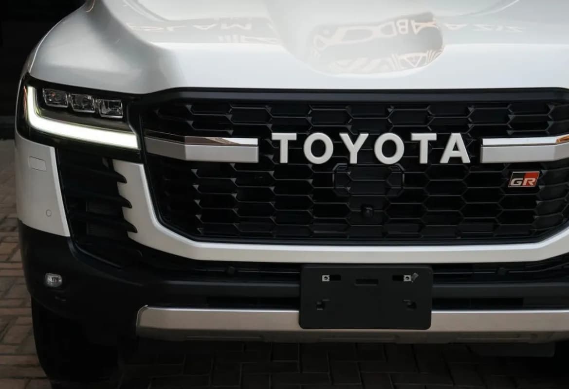 Toyota Land Cruiser 2026 GR-S White Automatic — New