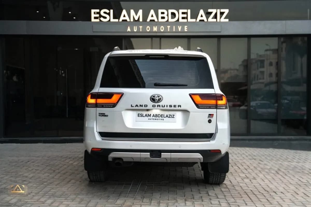 Toyota Land Cruiser 2026 GR-S White Automatic — New
