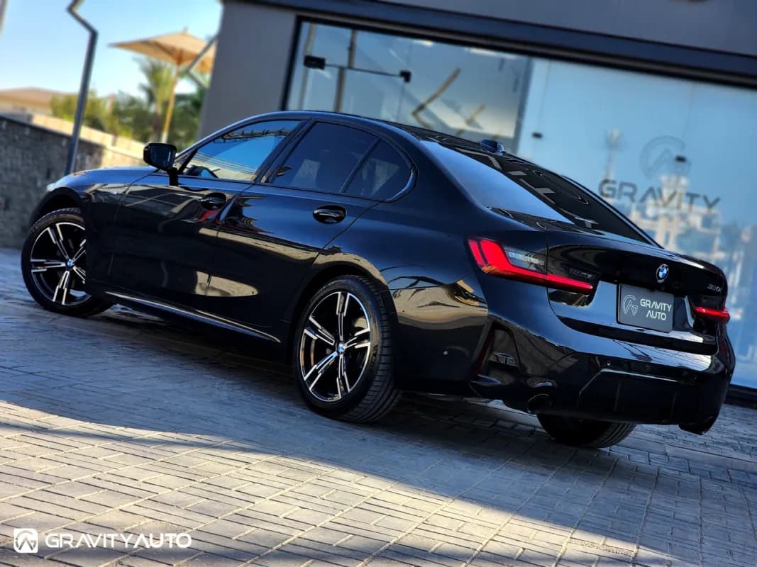 BMW 320i 2026 M Sport Black Automatic — Used