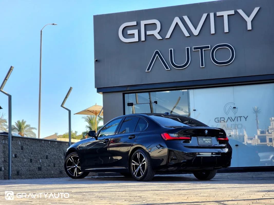 BMW 320i 2026 M Sport Black Automatic — Used