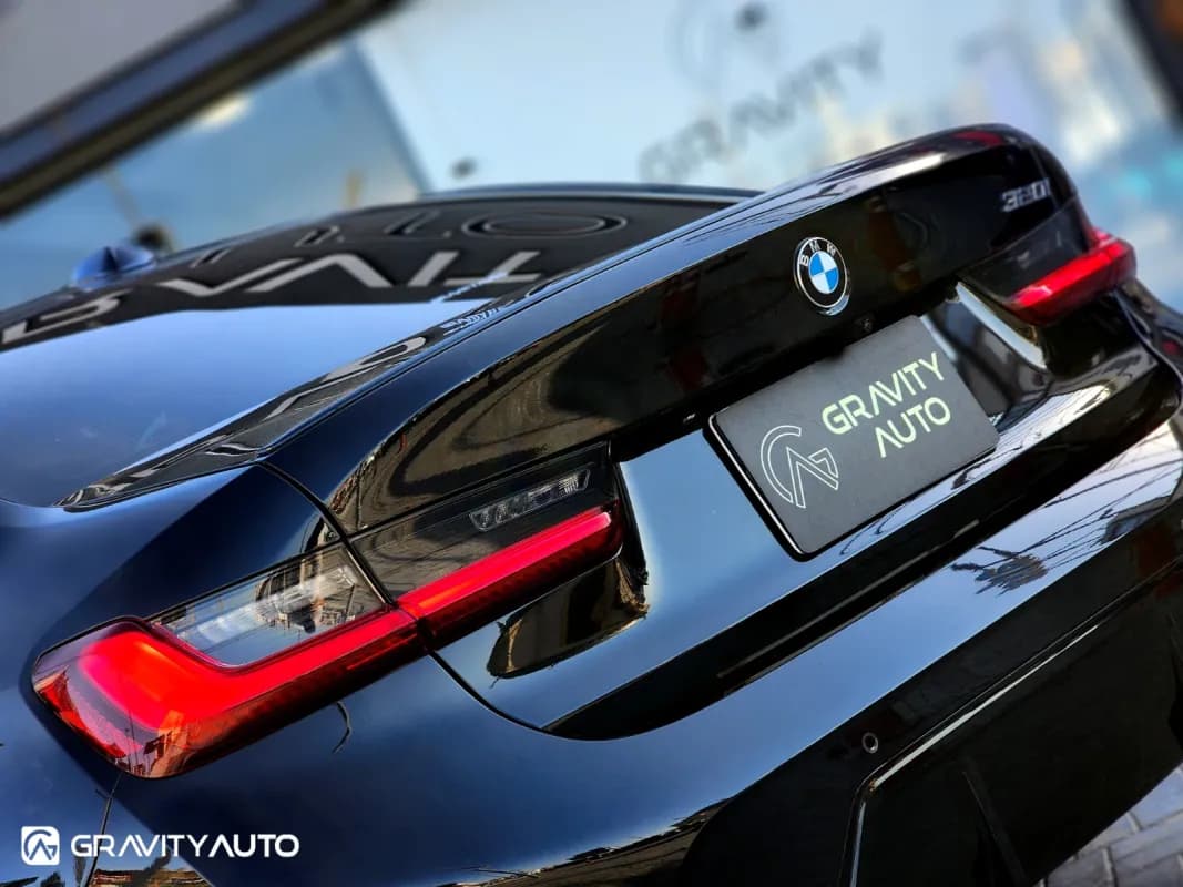 BMW 320i 2026 M Sport Black Automatic — Used