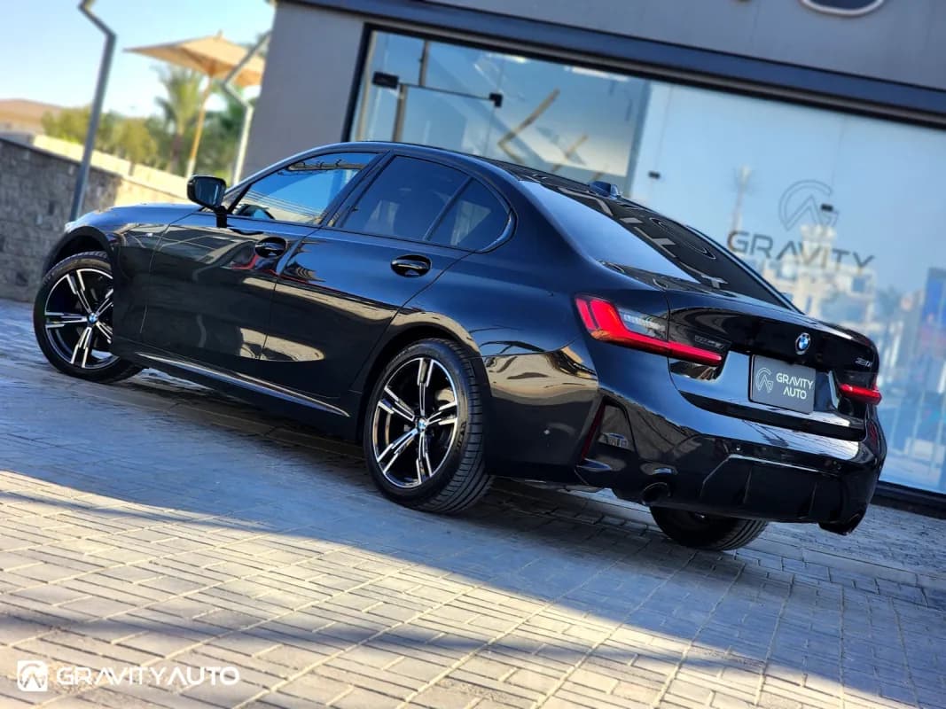 BMW 320i 2026 M Sport Black Automatic — Used