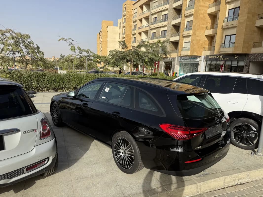 Mercedes-Benz C180 2022 Avantgarde Black Automatic — Used