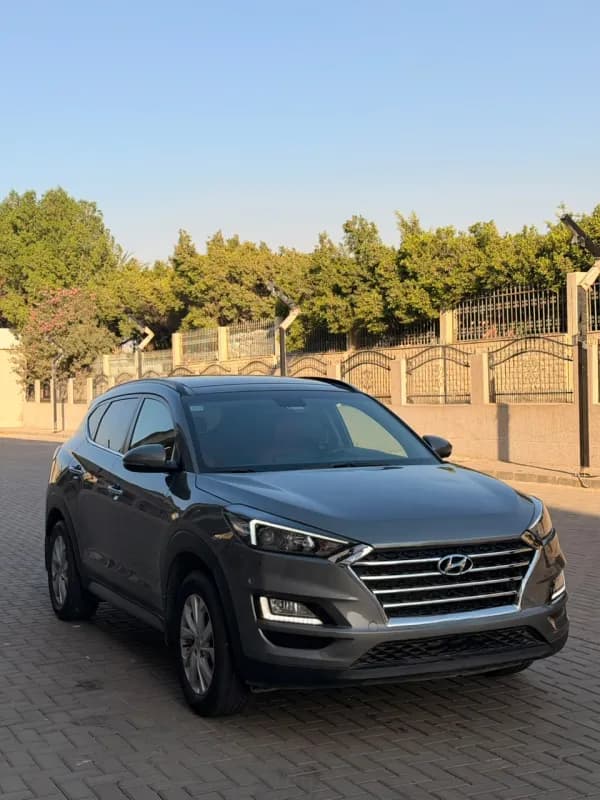 Hyundai Tucson 2020 Top line Gray Automatic — Used