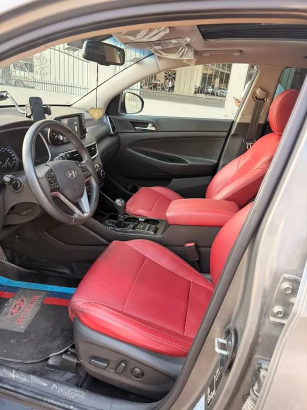 Hyundai Tucson 2020 Top line Gray Automatic — Used