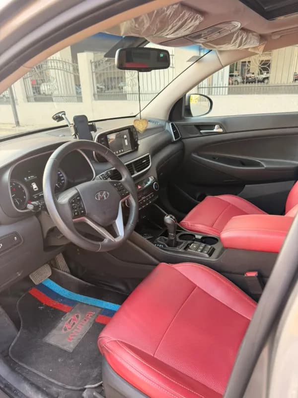 Hyundai Tucson 2020 Top line Gray Automatic — Used