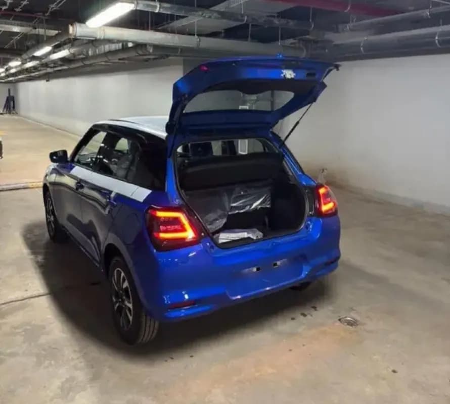 Suzuki Swift 2026 GLX Blue Cvt — New