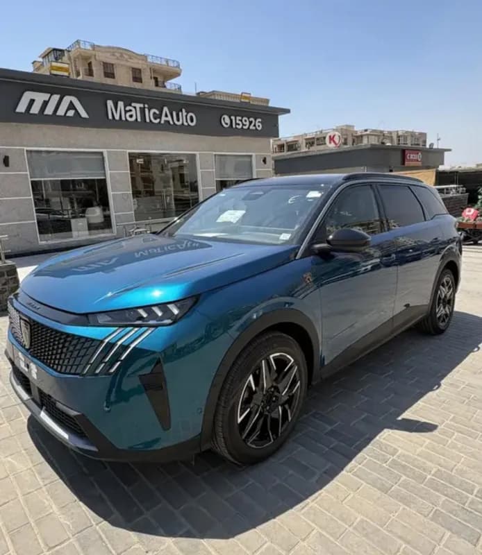 بيجو 5008 2026 جي تي لاين نفطي أوتوماتيك — جديدة