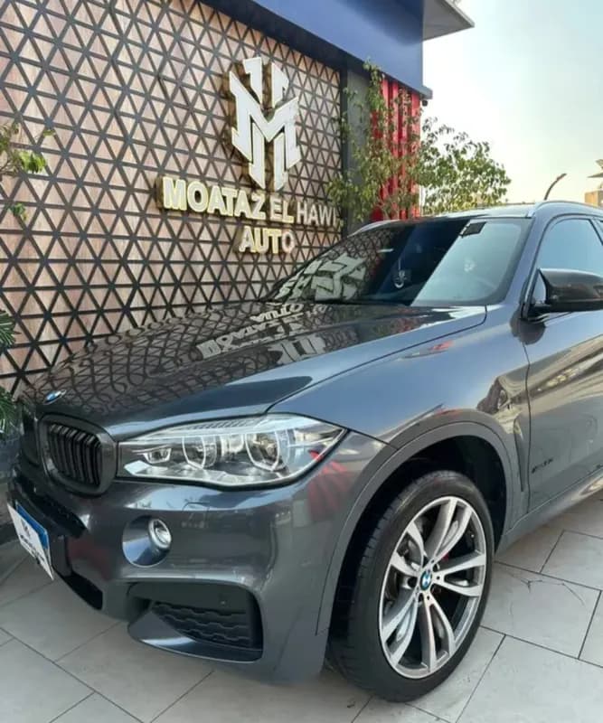 بي ام دبليو X6 2019 ام 40 اي رمادي أوتوماتيك — مستعملة
